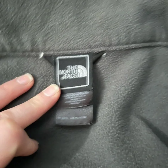 The North Face Kids Gray Zip Up Fleece Jacket - Picture 5 of 7